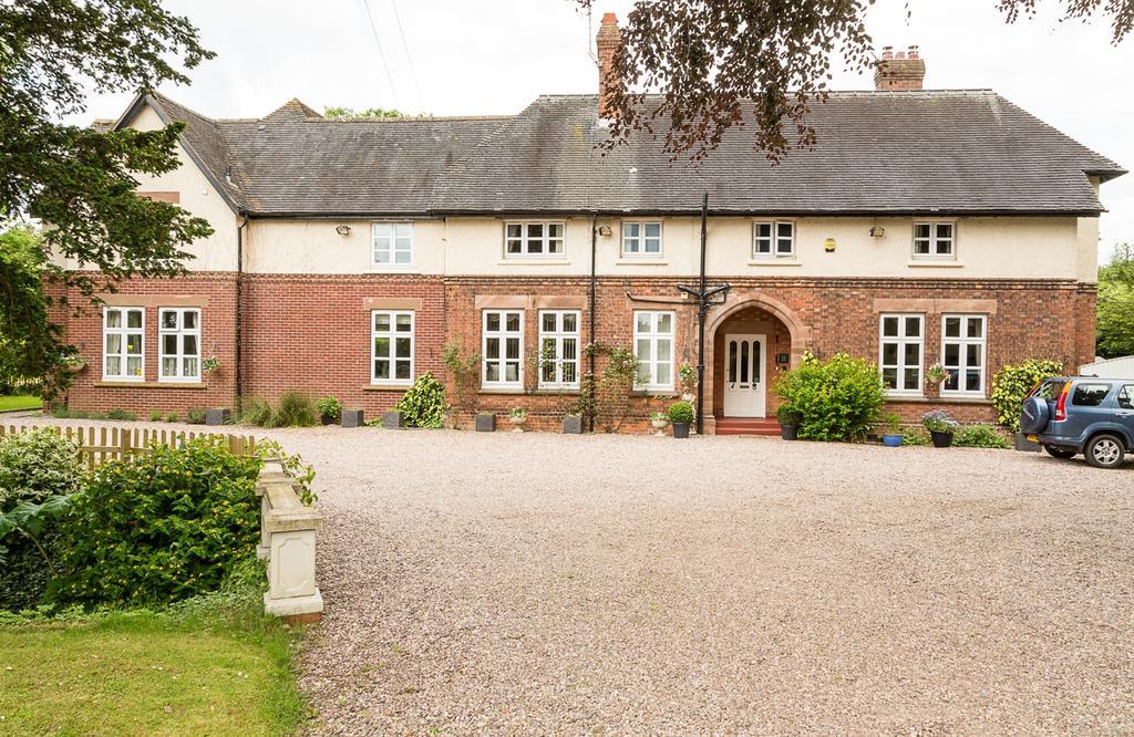 Heywood Hall Denstone Esterno foto