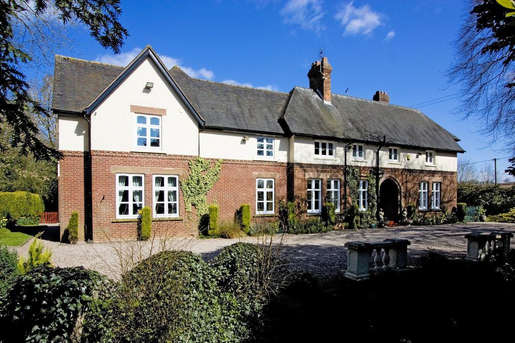 Heywood Hall Denstone Esterno foto
