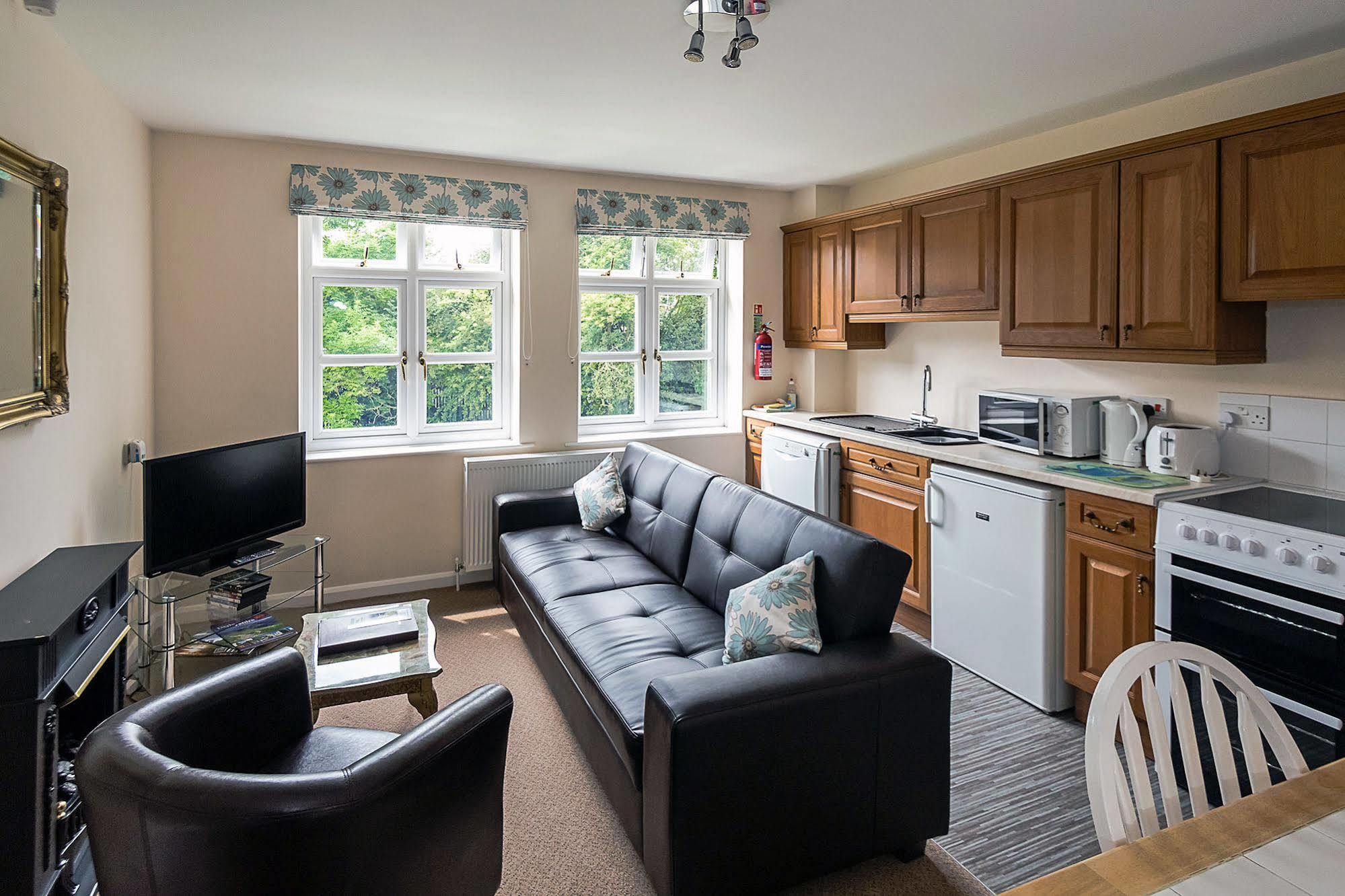 Heywood Hall Denstone Esterno foto